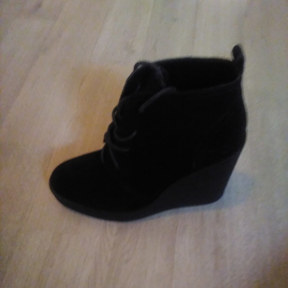 Booties - Picture 2 of 3